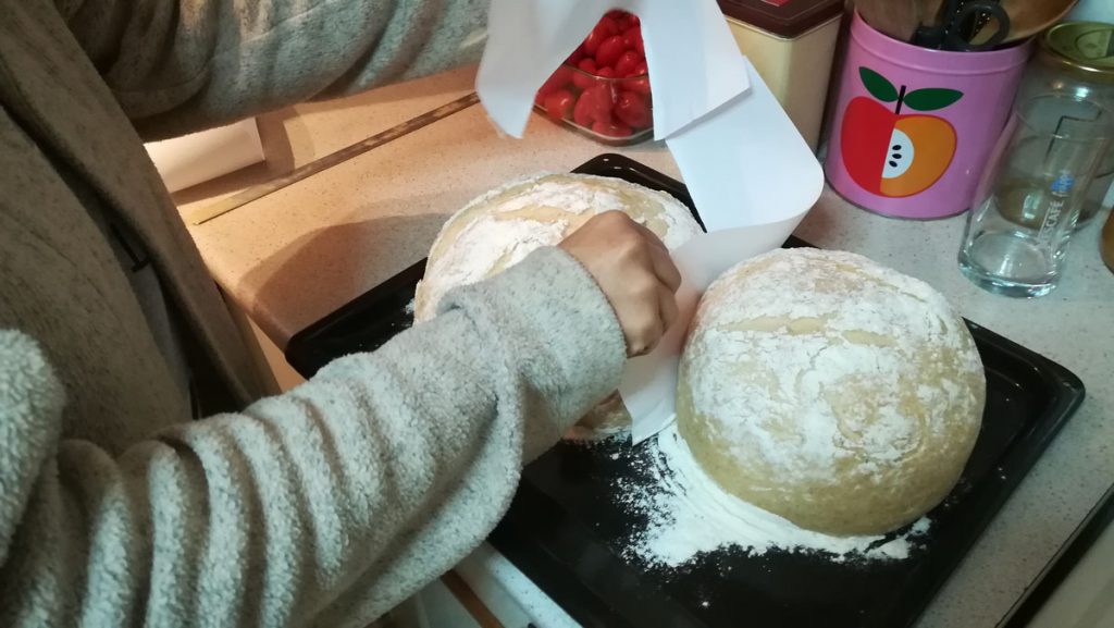 Φόρμα για ψωμί από χαρτί - Η Τατιάνα την βγάζει